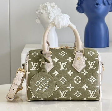 EC - LOV Bags - 1878