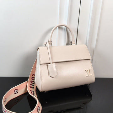 EC Fashion Lu-Vi bags - 17106
