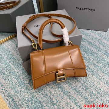CS - BG Hourglass Bags - 137