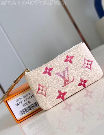 EC - LOV Bags - 205
