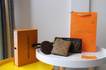 EC - LOV Wallet - 355