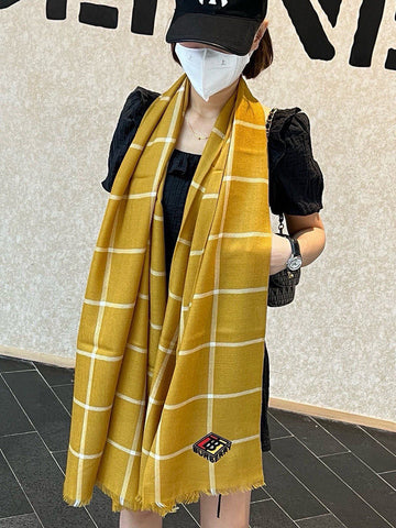 EC - BOR Scarf - 050