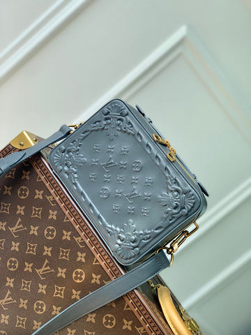 EC - LOV Women Bag - 1733