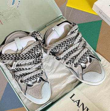EC - LAV Shoes - 030