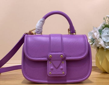 EC - LOV Bags - 945