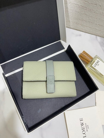 EC - LOW Wallet - 142