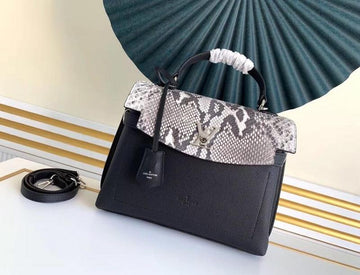 EC - LOV Bags - 2608