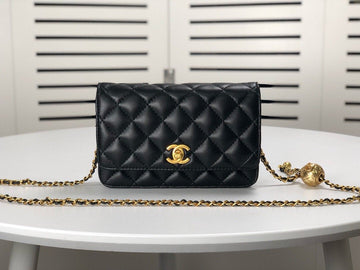 Designer bags by Chanel 081
