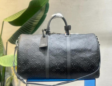 EC - LOV Bags - 1427