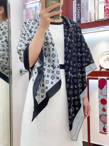 EC - LOV Scarf - 532