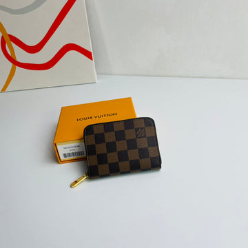 EC - LOV Wallet - 374