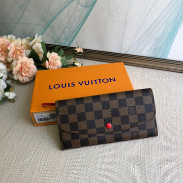 EC - LOV Wallet - 429