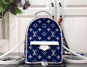 EC - LOV Bags - 1599