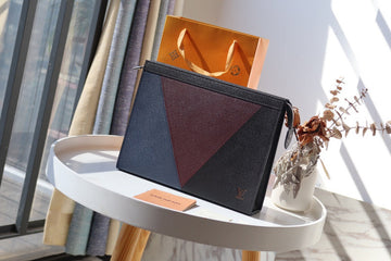 EC - LOV Wallet - 675