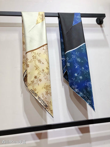 EC - LOV Scarf - 515