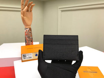 EC - LOV Wallet - 967