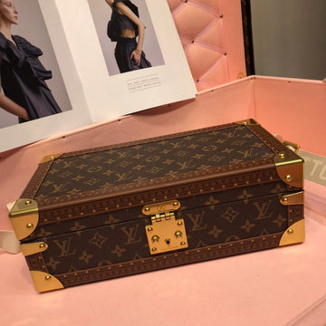 EC Fashion Lu-Vi bags - 9482