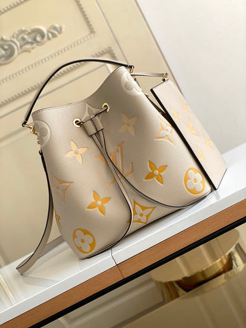 EC - LOV Women Bag - 1749