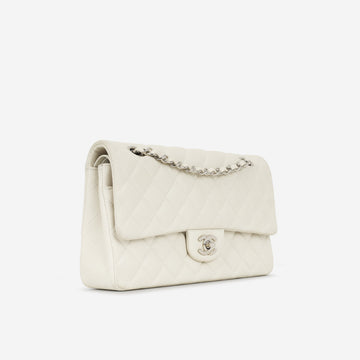 Medium Classic Flap