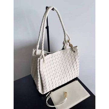 Bottega Veneta Andiamo Parachute Bag in Intrecciato Leather BGDC0063
