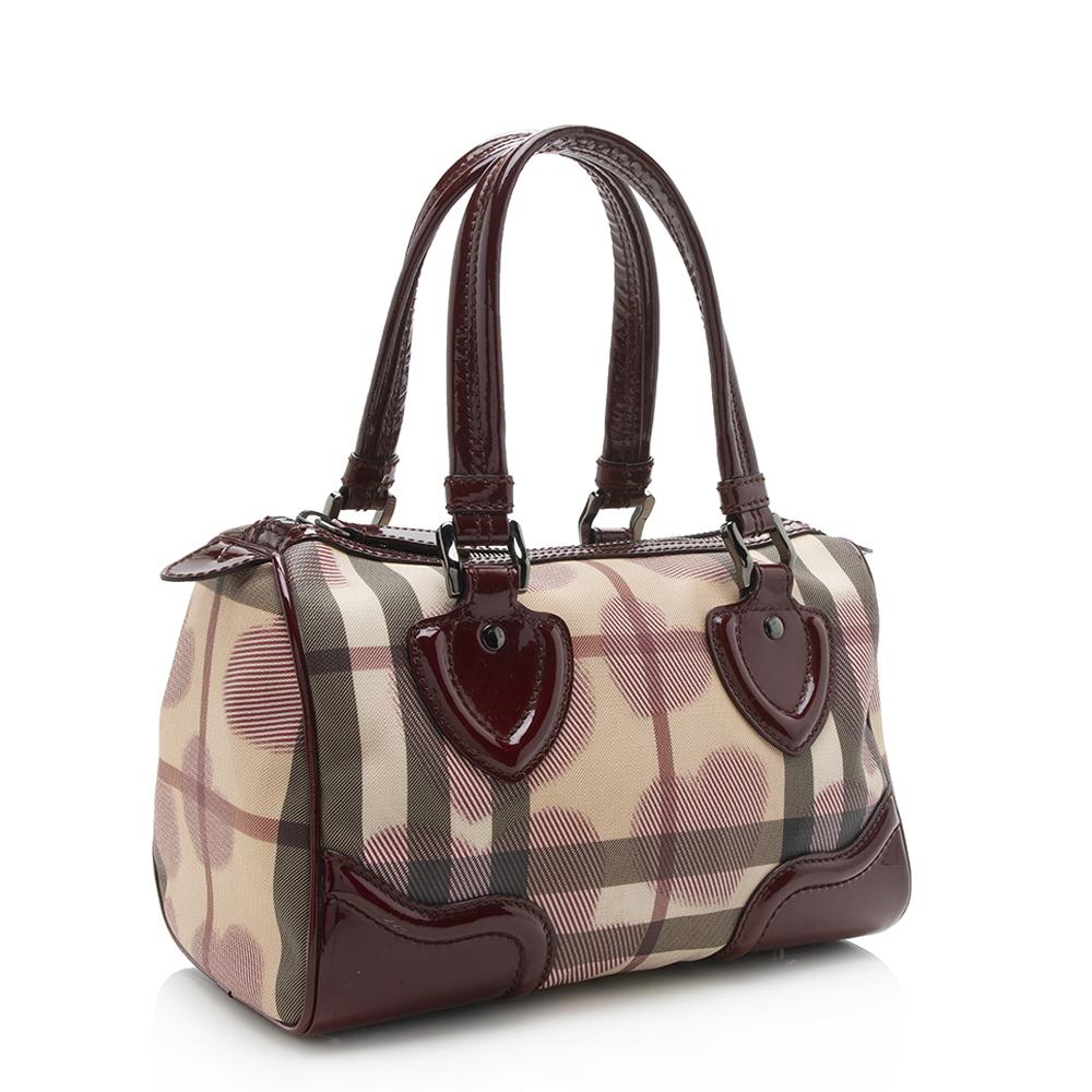 Prada Canvas Tote Bag (SHG-19636)