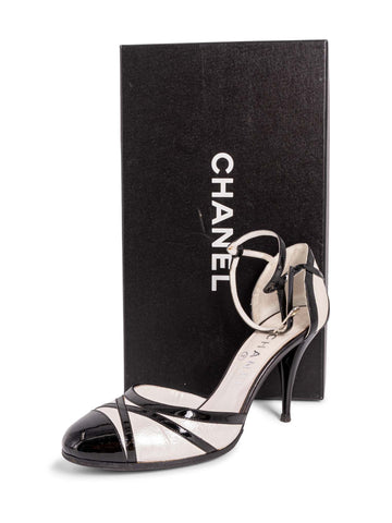 Chanel Patent Leather Pumps Black White