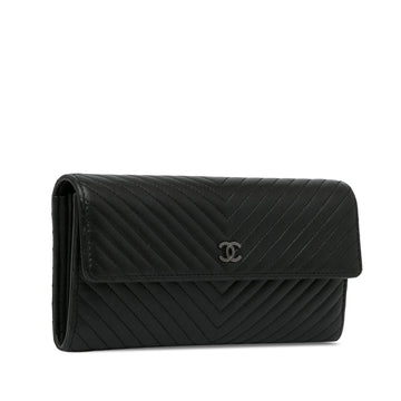 Chanel CC Chevron Lambskin Long Wallet (SHG-GJrUFh)