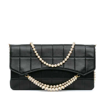 Chanel Lambskin Chocolate Bar Pearl Chain Flap (SHG-vnO4Mm)