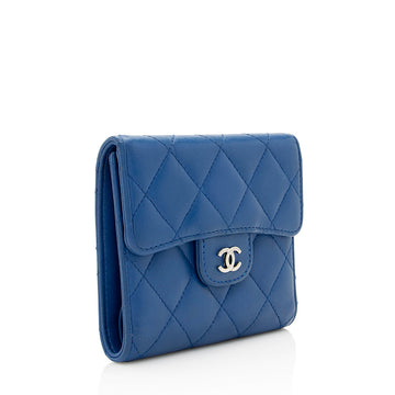 Chanel Quilted Lambskin CC Compact Wallet (SHF-19448)