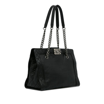 Chanel Medium Calfskin Boy Reverso Shopping Tote (SHG-odyl7T)