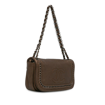 Chanel Medium Calfskin Luxe Ligne Flap (SHG-Mw3WxL)