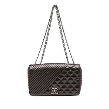 Chanel Medium Patent Coco Boy Flap (SHG-YE0eQ6)
