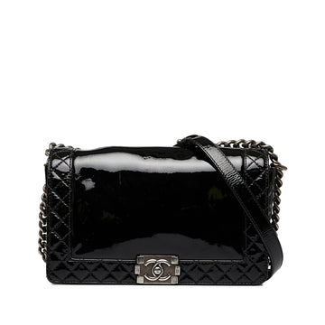 Chanel Medium Patent Reverso Boy Flap (SHG-JG1Gnr)