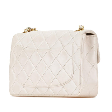 Chanel Mini Square Classic Lambskin Single Flap (SHG-VMgnRl)