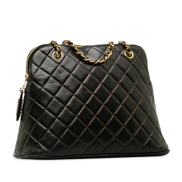 Chanel Quilted Lambskin Dome Shoulder Bag (SHG-BDgoe5)