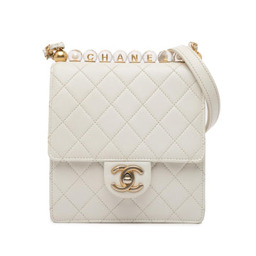 Chanel Small Lambskin Chic Pearls Flap (SHG-dGzanu)
