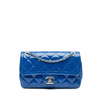 Chanel Small Patent Coco Shine Flap (SHG-TNvffa)