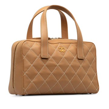 Chanel Wild Stitch Lambskin Handbag (SHG-X7qxHU)