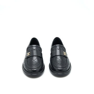 Chanel Size 37 Quilted Leather With CC Logo Loafer Black LGHW