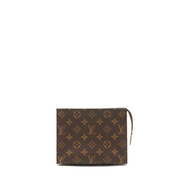 Louis Vuitton Toiletry Pochette 19 Monogram