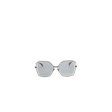 Chanel 4262 Butterfly Sunglasses Pearl Chain Black Black Hardware