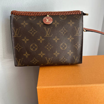 The Cygnet Crossbody -CS Monogram in Whiskey