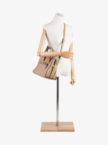 Coach SwaCSer 32 Beige / Black Leather