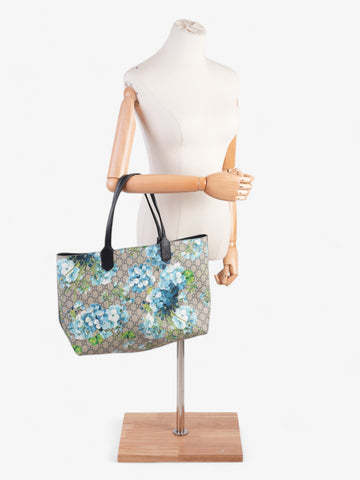 Gucci Blooms Reversible Tote EC Supreme / Bloom Coated Canvas