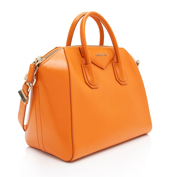 Givenchy Calfskin Antigona Medium Satchel (SHF-RyblZ9)