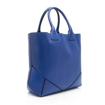 Givenchy Lambskin Easy Medium Tote (SHF-535vUO)