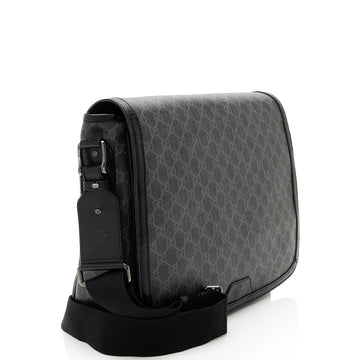Gucci GG Supreme Large Flap Messenger