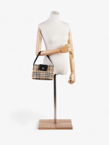 Burberry Small Tote House Check / Black PVC