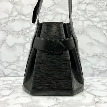 LOUIS VUITTON Epi Sack De Paul