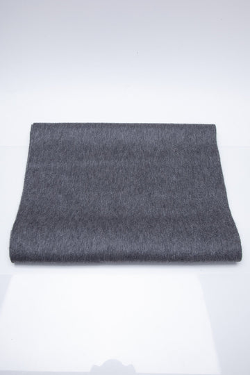 LOUIS VUITTON Jhelum Clair Gray Scarf (New)